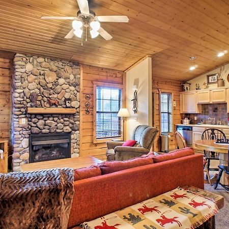 Cabin-Style Studio Right Off The Branson Strip! Apartment ภายนอก รูปภาพ