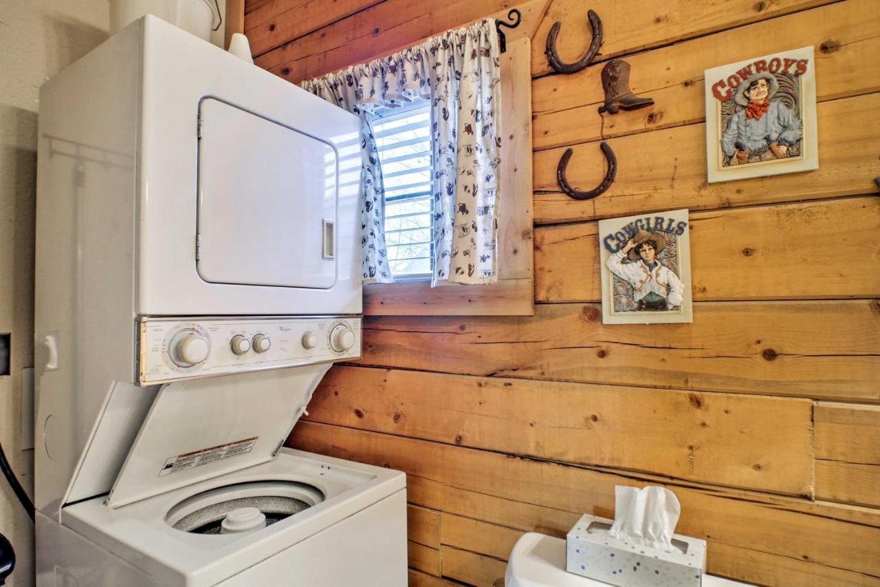 Cabin-Style Studio Right Off The Branson Strip! Apartment ภายนอก รูปภาพ